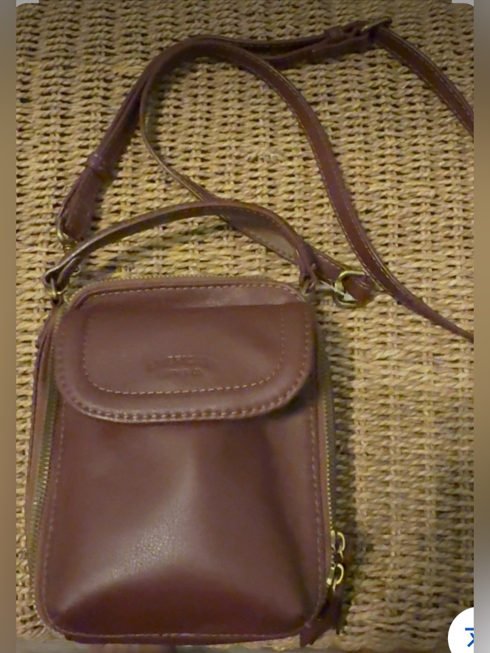 New nwot American Leather Co. Tribeca Cordovan Brown Leather Crossbody - Picture 2 of 7